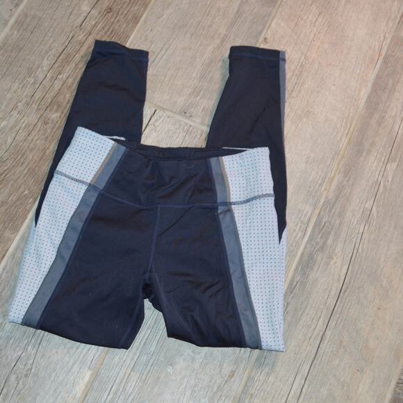 Athleta M Colorblock Contender 7/8 length black gray leggings - Picture 4 of 8